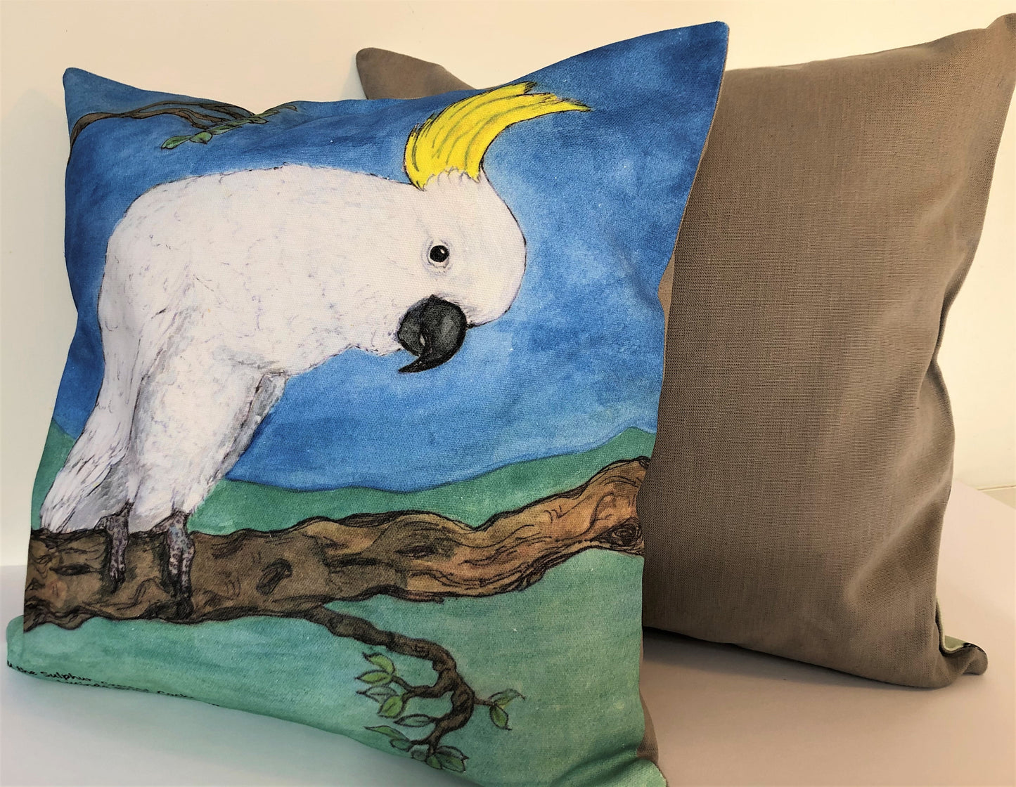 Cushion Cover - Waru the Sulphur-crested Cockatoo